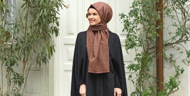 4 tutorial hijab segiempat ala YayMutiara!
