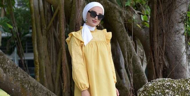 Bagaimana kalau pakai gamis?
