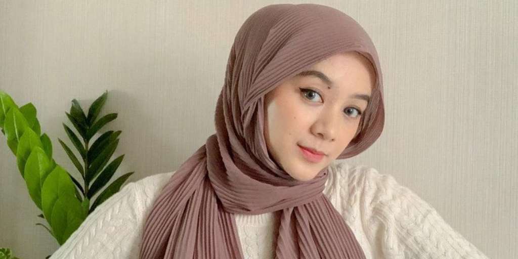 Tutorial Pashmina Plisket Tanpa Ciput