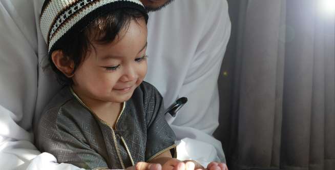 Teladani Cara Rasulullah Memotivasi Anak