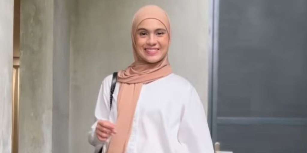 Gaya Hijab Nycta Gina