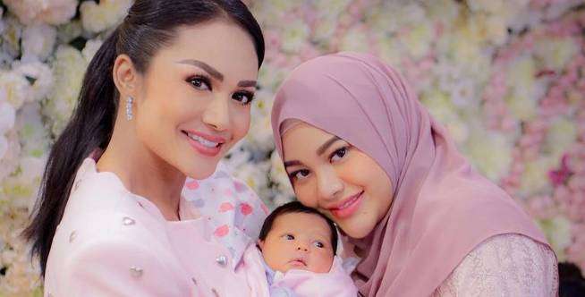 Makin Lengket dengan Aurel