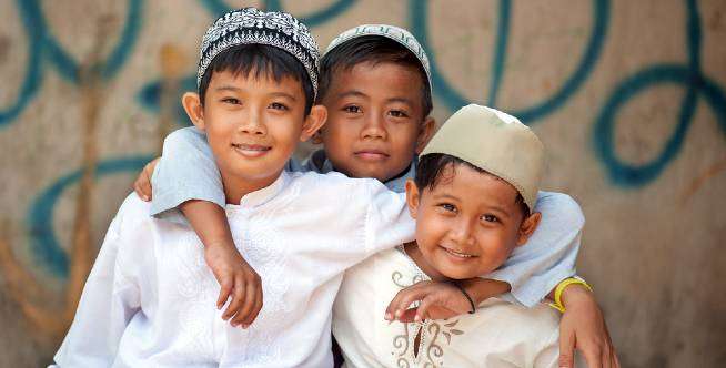 Ditempatkan di dekat Rasulullah SAW