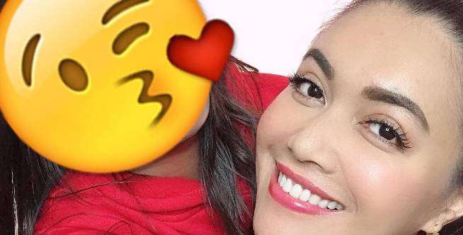 Potret Denada Dampingi Putrinya Pengobatan Leukimia, Bikin Salut!
