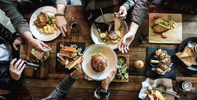 Cara tahu restoran halal atau tidak