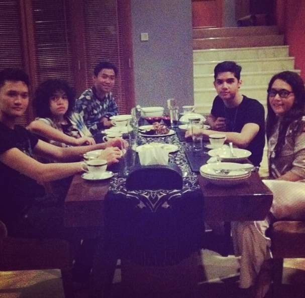 Si Tampan Al Ghazali Tak Mau Sahur Sendirian