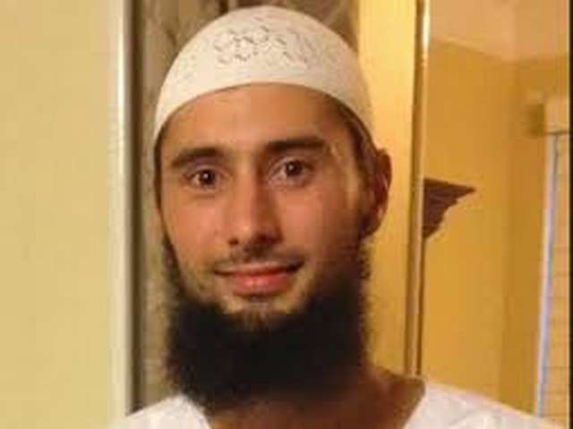 Dari Mariyuana, Akhirnya Jatuh ke Pelukan Islam