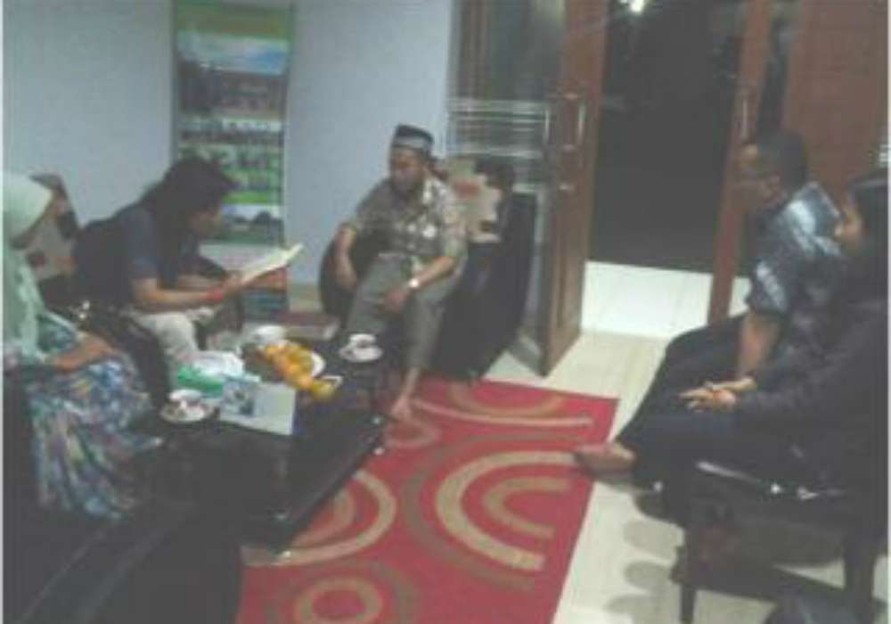 Ngobrol 1,5 Jam dengan Kiai, Galih Masuk Islam