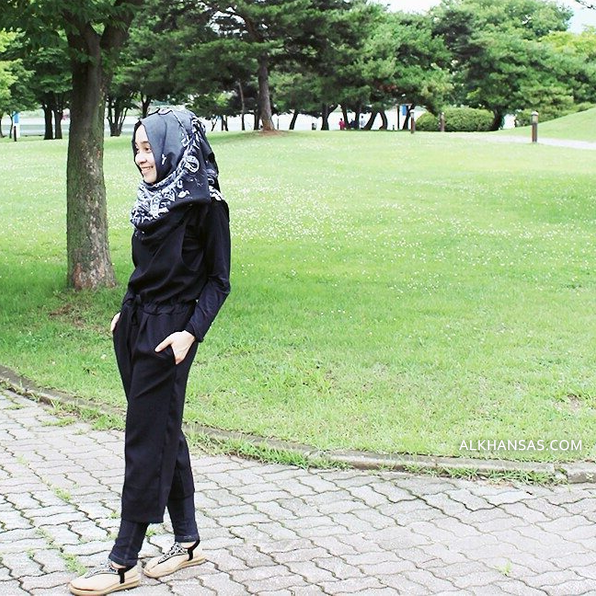 Jumpsuit, Alternatif Item Fashion Hijaber untuk Cuaca Panas
