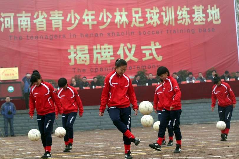 Sepakbola Kungfu Jadi Kenyataan