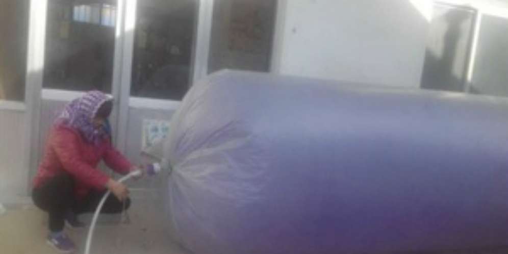 Warga Tiongkok Gunakan Kantong Plastik Untuk Tampung Gas LPG