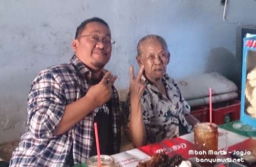 Ke Yogyakarta, Wajib Icip Mangut Lele Mbah Marto