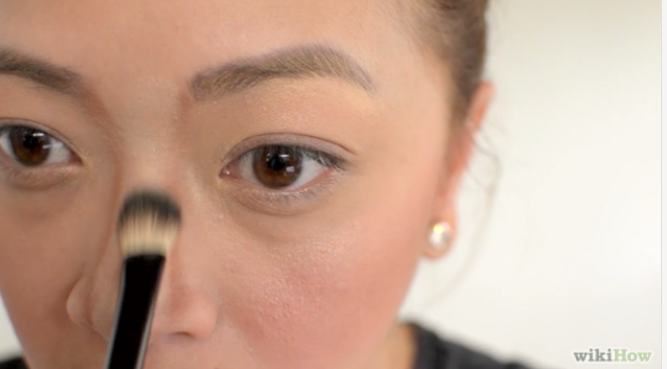 Tips Contour Hidung Mungil