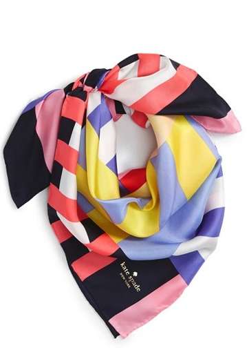 Deretan Scarf Berbahan Silk dari Brand Terkenal Dunia