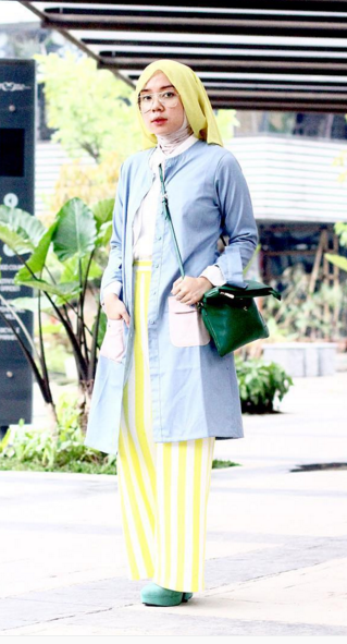 Warna Cerah untuk Outfit Saat Weekend