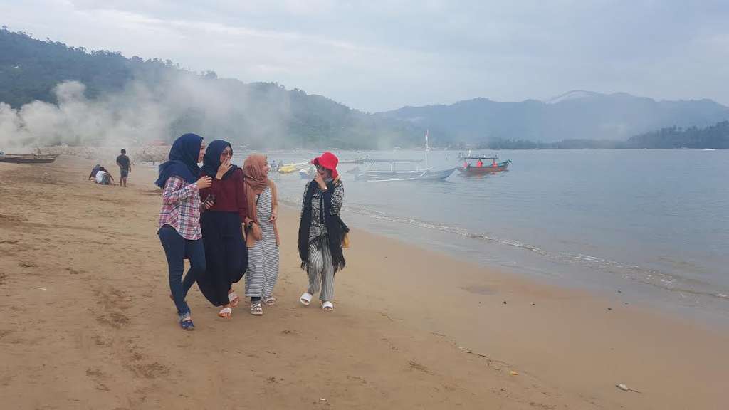 Eksotisme Padang Buai Peserta #DreamTrip Sampai Enggan Pulang