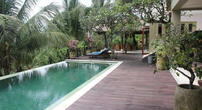 9 Rekomendasi Villa Ramah Muslim di Lombok