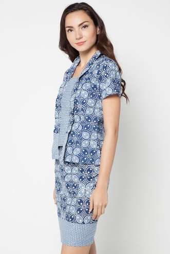 31 Model Baju Batik Modern Terbaru