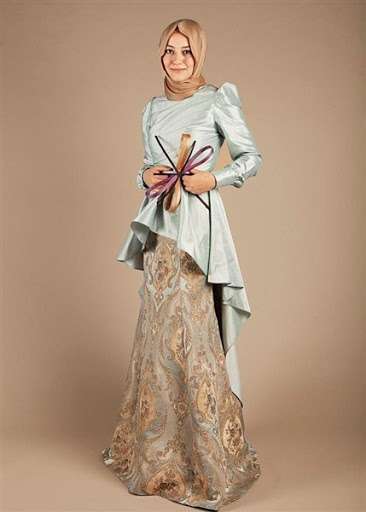 32 Model Baju Batik Muslim Modern Terbaru