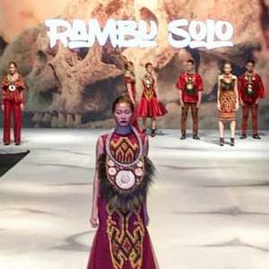 Rambu Solo Ivan Gunawan Usung Tenun Toraja