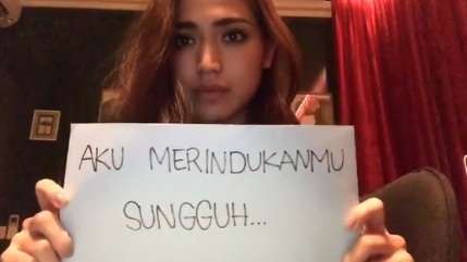 Rindu Olga, Jessica Iskandar Bikin Video Haru
