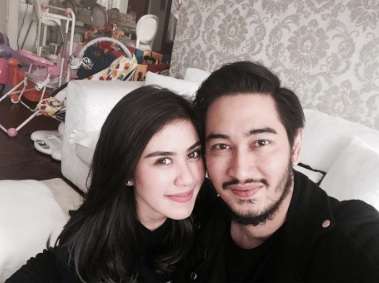 Syahnaz dan Jeje