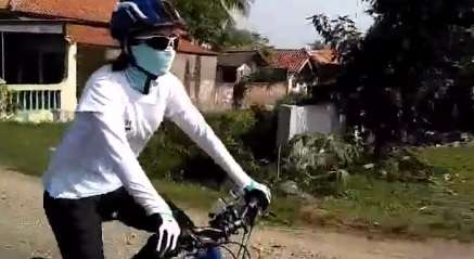 Hengkang dari JKT48, Haruka Bersepeda Jakarta-Surabaya