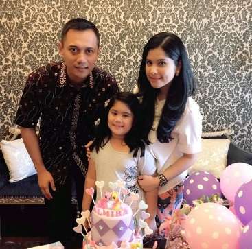 Cerita Anisa Pohan Ajarkan Putrinya Berpuasa