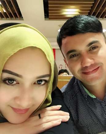 Kisah Kasih Sahrul-Indriani Hadi Berakhir di Hari Lebaran?