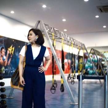 Buah Jadi Menu Wajib Astrid saat Sahur
