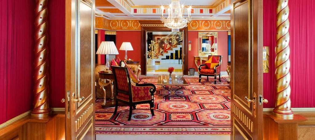 Kemewahan Hotel Ini Bikin Orang Tercengang