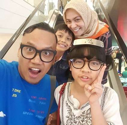 Uya Kuya dan Keluarga