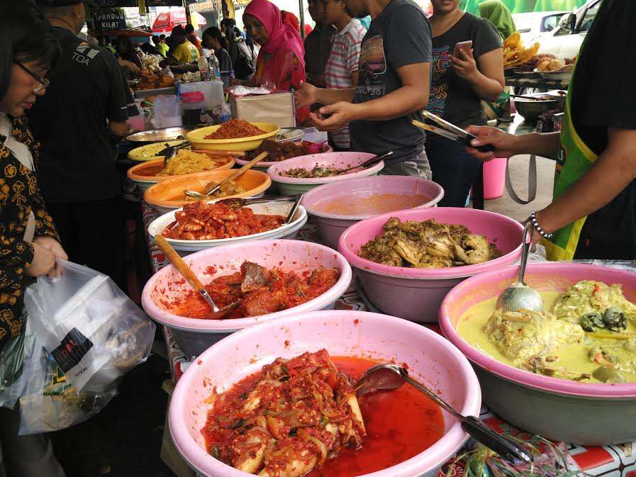 Kini Pasar Takjil Benhil Berubah