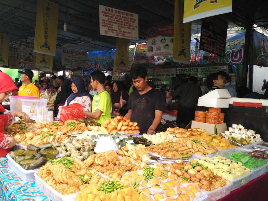 Kini Pasar Takjil Benhil Berubah