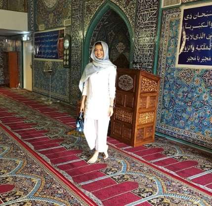 Puji Keindahan Masjid, Raline Shah Bikin Netizen...