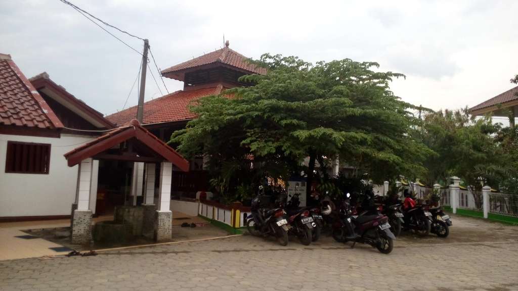 Masjid Si Pitung dan Legenda Air Sumur Tiga Rasa