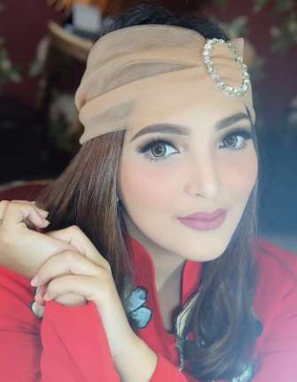 Lebaran, Ashanty Pilih Busana Simpel