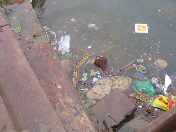 Jangan Kaget! Foto-foto Ini Perlihatkan Sisi Kelam India