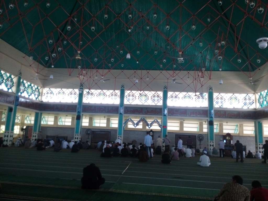 Masjid Raya Pondok Indah, Gaya Tradisional di Era Modern