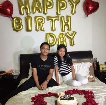 Momen Romantis Azriel dan Kekasih Jadi Sorotan Netizen