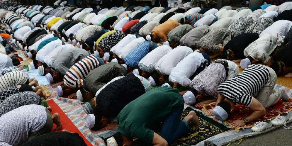 Mengejar Lebaran Hingga Ribuan Kilometer