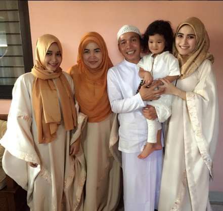 Keluarga Ayu Ting Ting