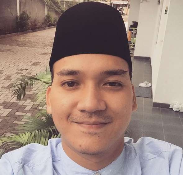 Egi John