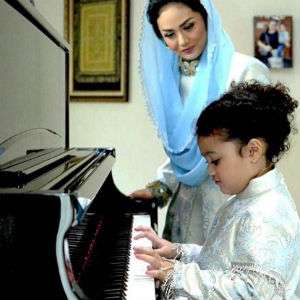 Krisdayanti dan Amora Krisdayanti dan Amora