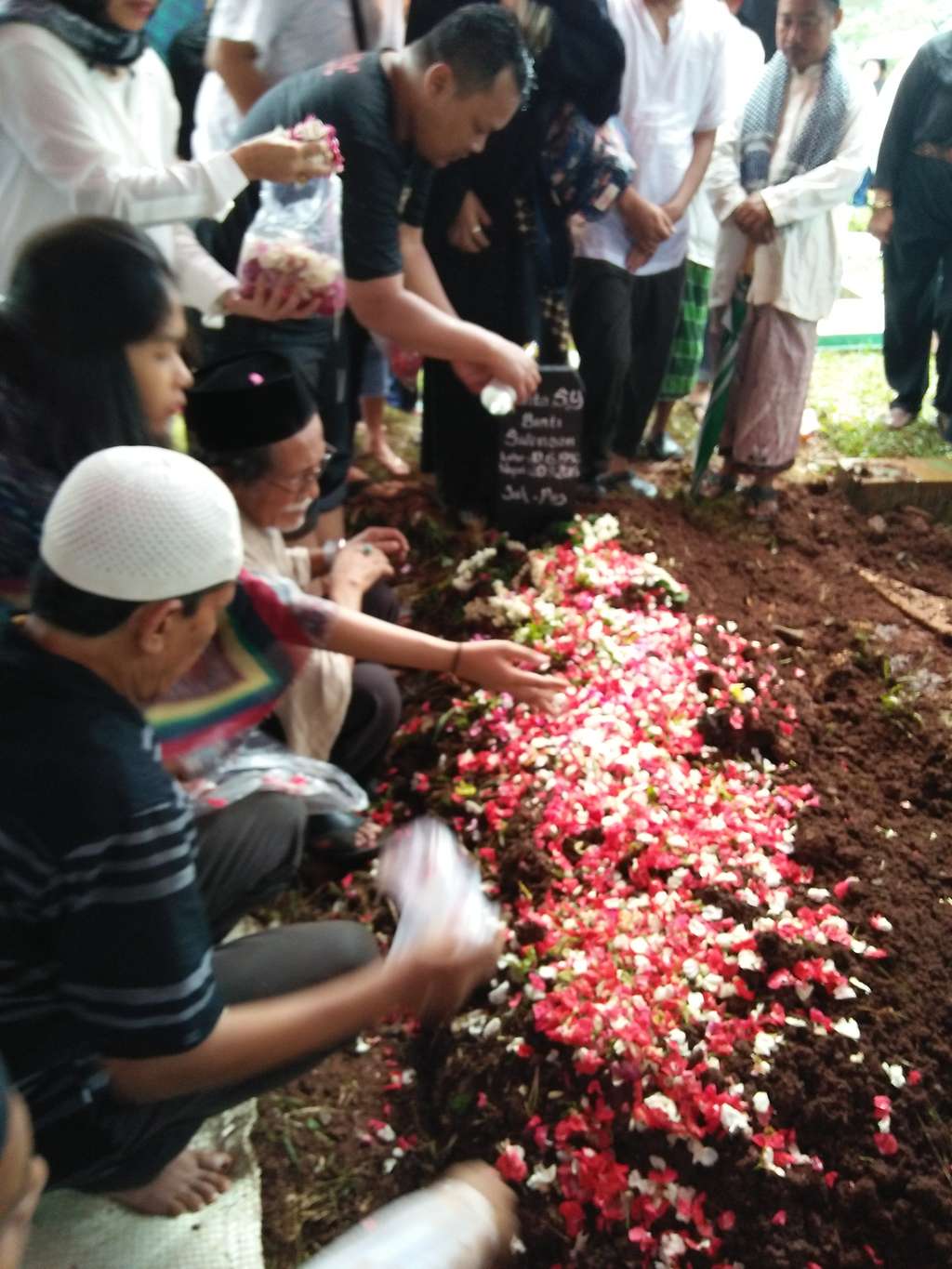 Makam Shinta Muin Makam Shinta Muin
