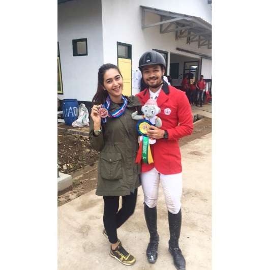 Nabila Syakieb dan Suami