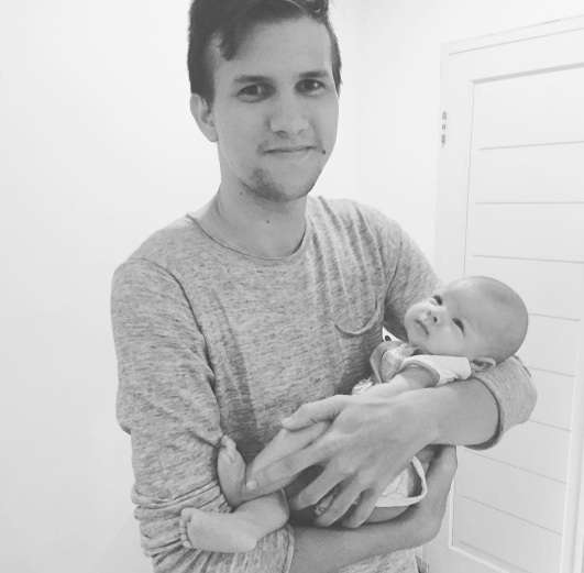 Stuart dan Arkana