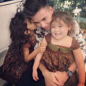 Stefan dan Anak-Anak Celine