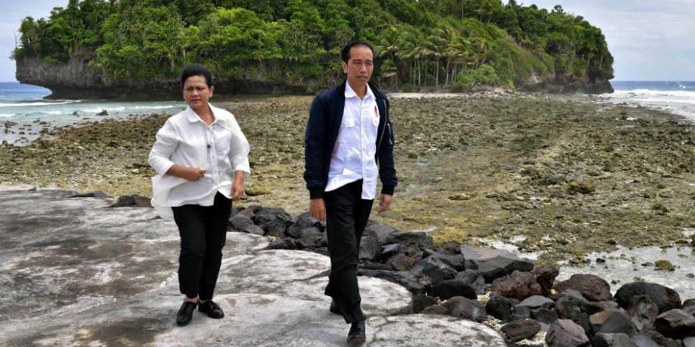 Presiden Jokowi dan Iriana Jokowi Presiden Jokowi dan Iriana Jokowi