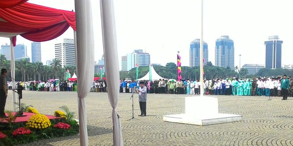 Peringatan Hari Santri Nasional oleh santri NU di Lapangan Monas, Jakarta